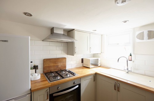 Margate Villa | Dane Hill