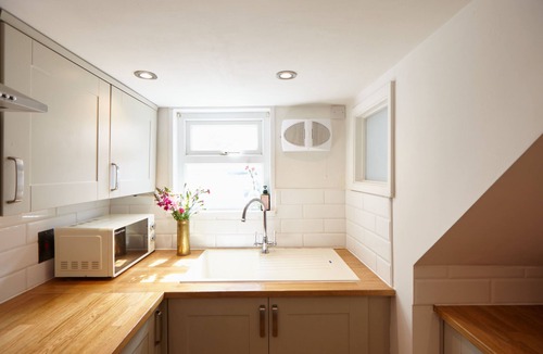 Margate Villa | Dane Hill