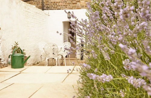 Margate Villa | Dane Hill