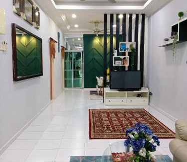 Segamat House | Dang anum homestay