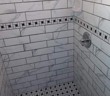 Middletown House | Dangles Short Stays