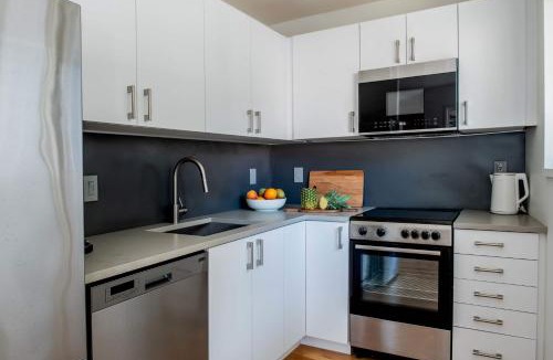 Midtown Apartment | Danish Dreamscape