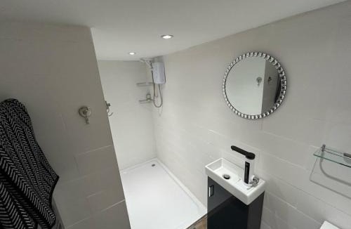 Dadlington Apartment | Danton Lodge