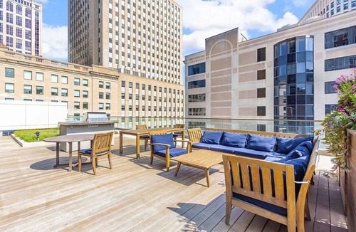 Back Bay East Apartment | Dapper Back Bay Studio, w/Gym, walk to Newbury St. by Blueground