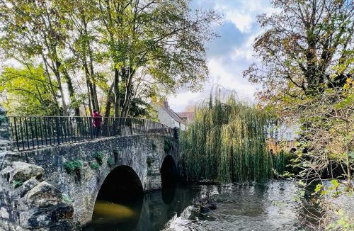 Keynsham Apartment | Dapps Hill Haven - between Bristol and Bath, both 9 mins by train!