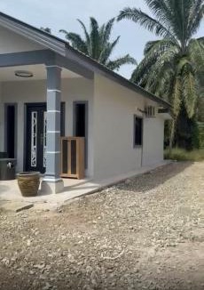 Ayer Baloi House | Dar Aura Homestay