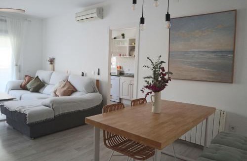 Cunit Apartment | Darahome