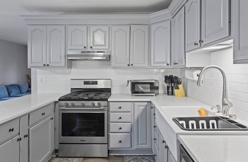 Darien House | Darien Delight - Single Level Ranch