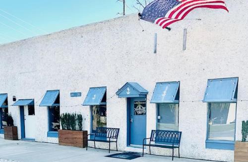 Darien Hotel | Darien Dockside Inn