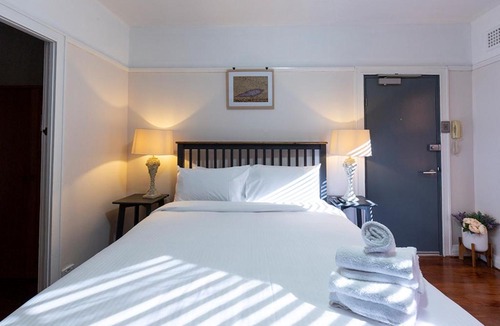 Paddington Apartment | DARLINGHURST STUDIO / SHARED ROOFTOP SPACE