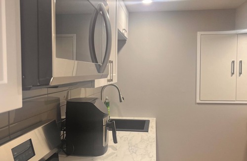 Bowmanville Apartment | Darlington’s basement suite!