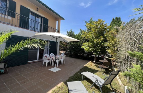 Mas Pinell House | Daró 3D 35 - 150m from the beach, corner house and pool