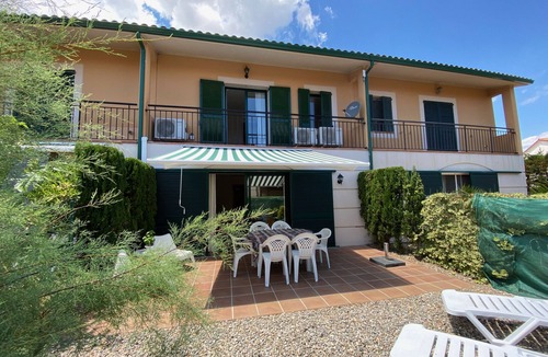 Mas Pinell House | Daró 3D 37 - A/C, pool and 150m from the beach