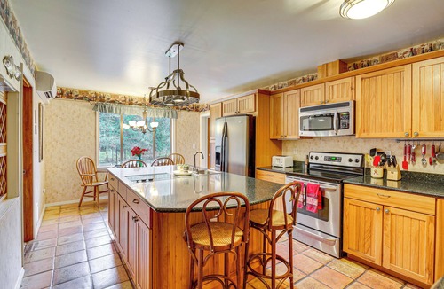 Darrington House | Darrington Home on River w/Mountain Views