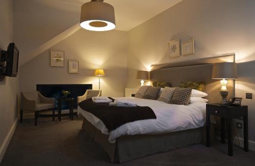 Totnes Bed & Breakfast | Dartington Hall