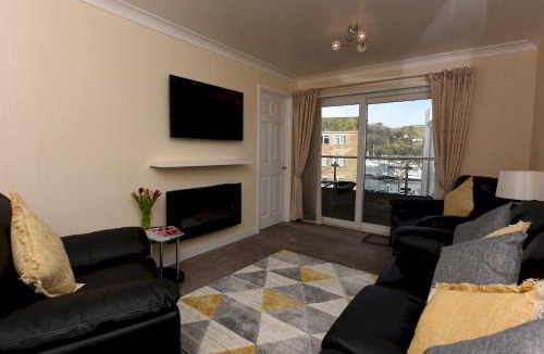 Dartmouth Apartment | Dartside 1