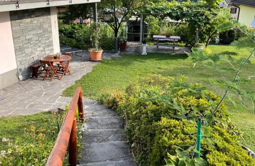 Gordola Apartment | DaSaNa Appartamento