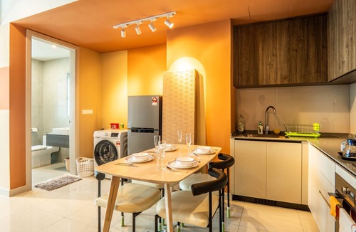 Taman Keramat Apartment | Datum Jelatek Residence by Airhost