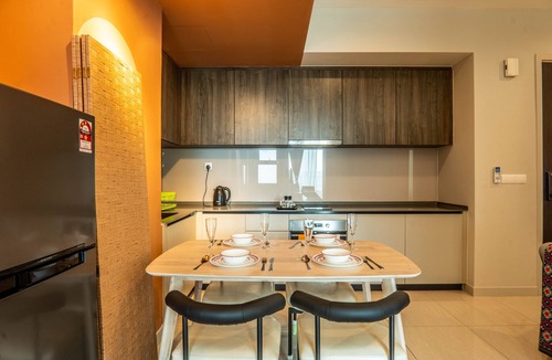 Taman Keramat Apartment | Datum Jelatek Residence by Airhost