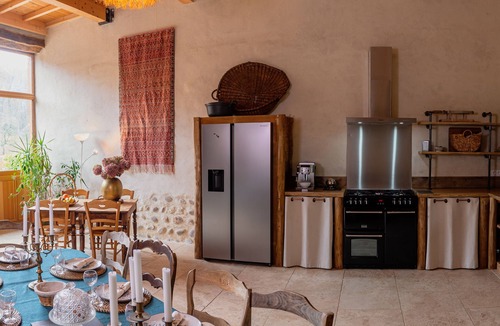 Saint-Pierre-de-Bressieux Other | Dauphinoise adobe farmhouse in the heart of a Vercors horse stud farm