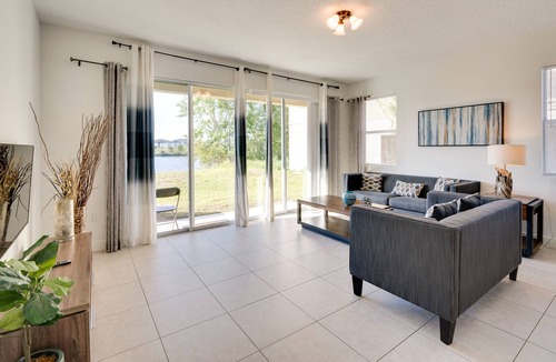 Bridgewater Crossing House | Davenport Home w/ Pool Access ~ 11 Mi to Disney!
