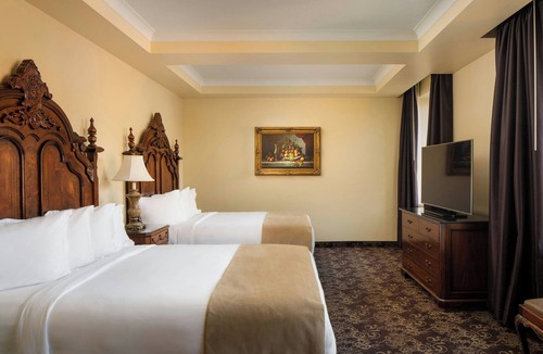 Downtown Spokane Hotel | Davenport Hotel, Autograph Collection