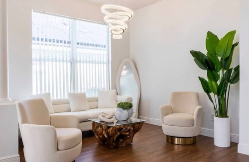 Esprit House | Davenport wonderland