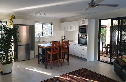 Peachester House | 'Daveron Bower' Sunshine Coast Hinterland Escape