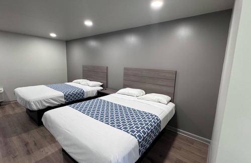 Lawrenceburg Hotel | David Crockett Motel
