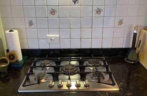 Coopers Beach House | Davinas - The Beach House