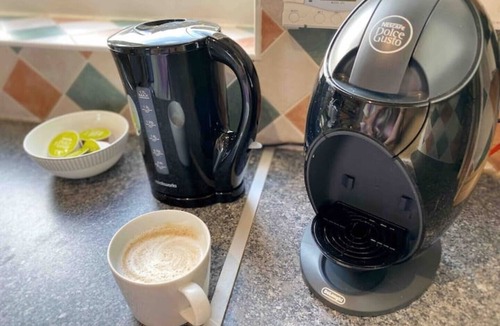 Rothwell House | Davis House 5 Beds Sleeps 6