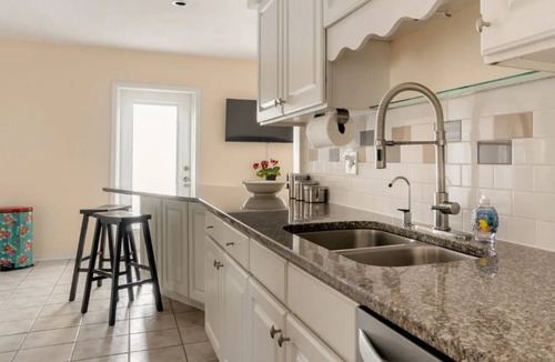 Davis Islands House | Davis Island Bungalow