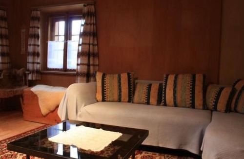 Guarda Apartment | Davo Tuoi by Interhome