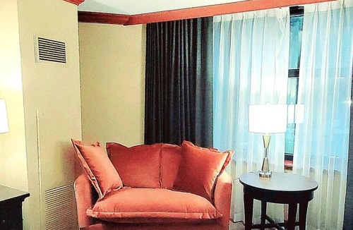 Olympic Valley Resort | Dav’s Ski-in/Ski-out King Studio resort @ Everline