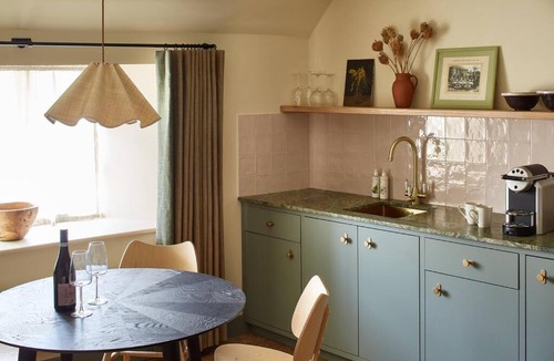 Felmersham Apartment | Dawn at The Sun Inn Felmersham, Our Signature Duplex Suite