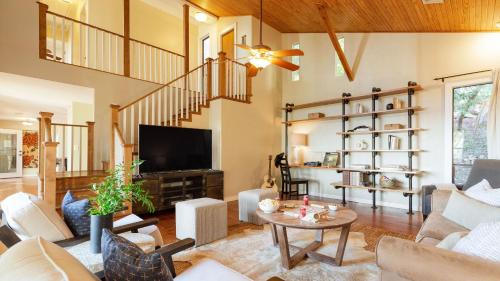 Comanche Trail House | Dawson by AvantStay