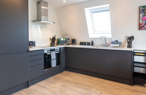 Southampton City Centre Apartment | Dawson House- with free parking