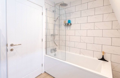 Southampton City Centre Apartment | Dawson House- with free parking