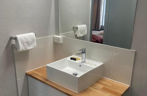 Lismore Hotel | Dawson Motel