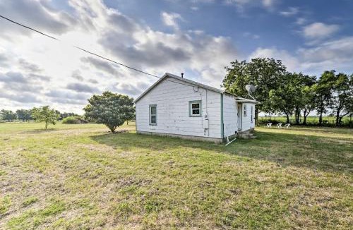 McLennan County House | Day Trip to Waco & Temple: House on Cattle Farm