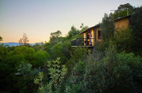 King Scrub Villa | Dayboro Cottages