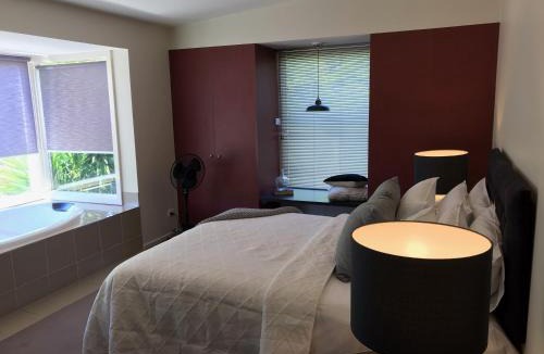 Daylesford Villa | Daylesford Spa Villa One