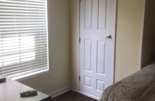 Conyers Apartment | Daylight Basement Apartment