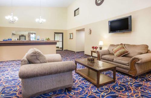 Alma Hotel | Days Inn by Wyndham Alma ARKANSAS
