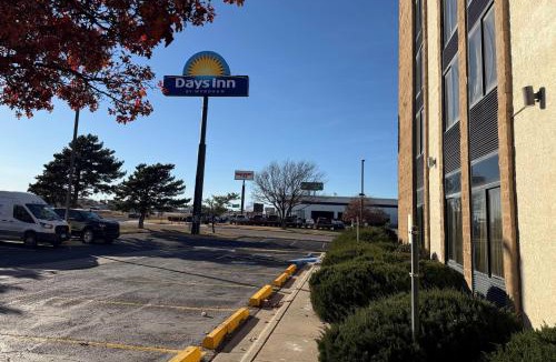 Amarillo Hotel | Days Inn by Wyndham Amarillo East