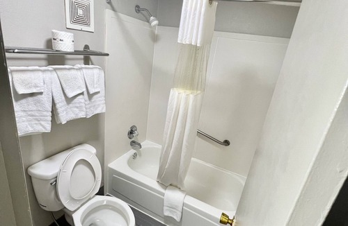 Athens Hotel | Days Inn by Wyndham Athens