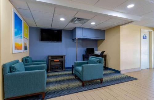 Augusta Hotel | Days Inn by Wyndham Augusta