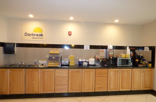 Perry Hotel | Days Inn by Wyndham Brigham City