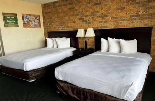Salado Hotel | Days-Inn by Wyndham Batesville AR