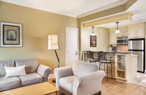 Berthierville Hotel | Days Inn by Wyndham Berthierville